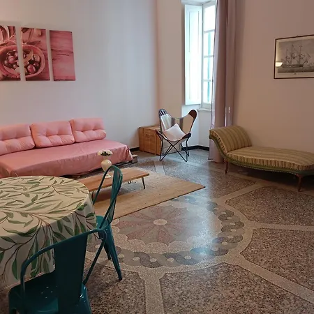 Medieval Pieve Essenza di Riviera - holiday home with garden, WiFi&parking Appartamento Pieve di Teco