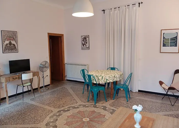 Διαμέρισμα Medieval Pieve, With Garden, Wifi & Parking *