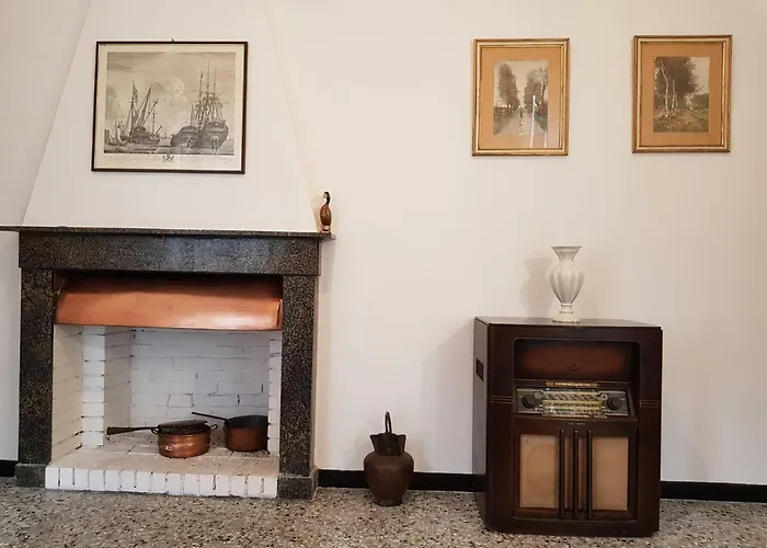 Medieval Pieve, With Garden, Wifi & Parking Appartement Pieve di Teco