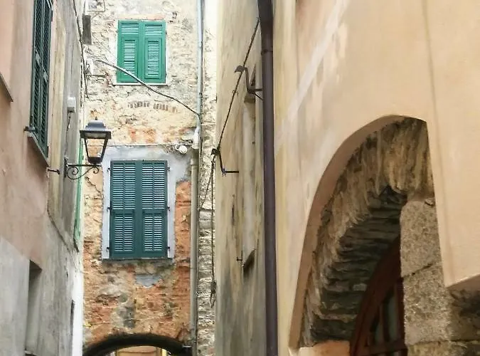 Medieval Pieve, With Garden, Wifi & Parking *